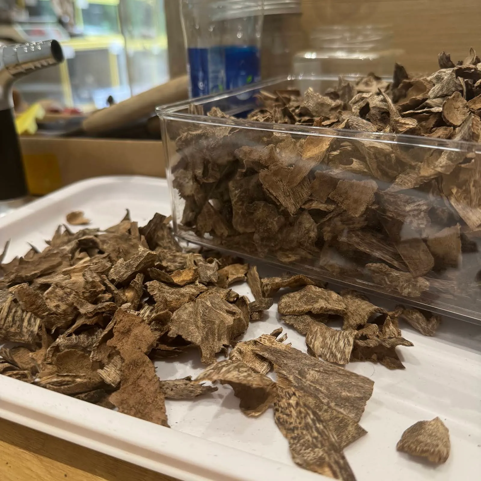Super Rich Oil Agarwood Chips – Natural Vietnamese Oud for Incense &amp; Home Fragrance
